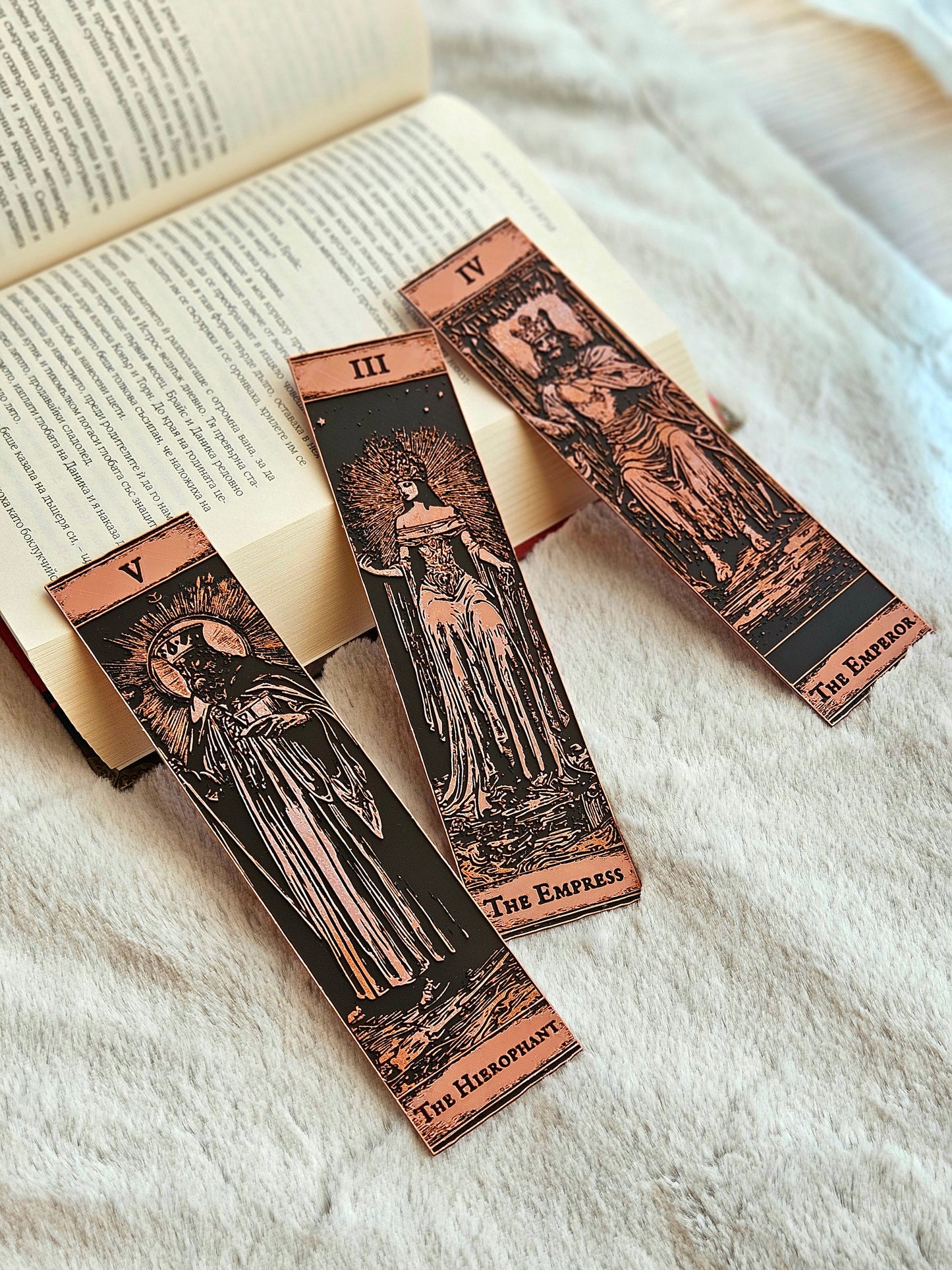 Semne de Carte Tarot – Set 2 Arcana Majoră (III-V)