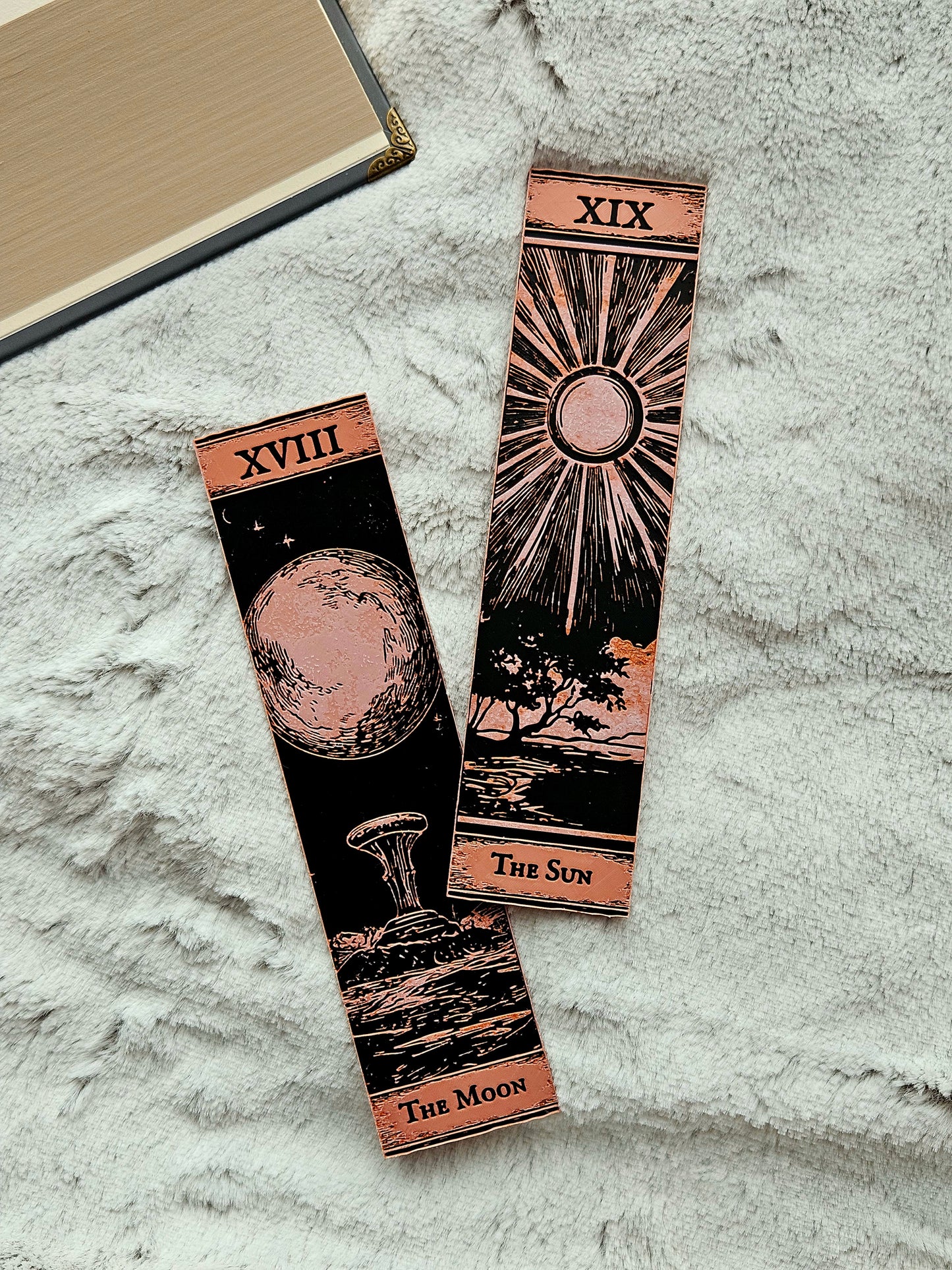 Semne de Carte Tarot – Set 7 Arcana Majoră (XVIII-XIX)